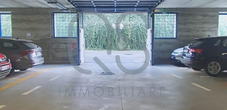MAGAZZINO IN AFFITTO CEBROSA 2000