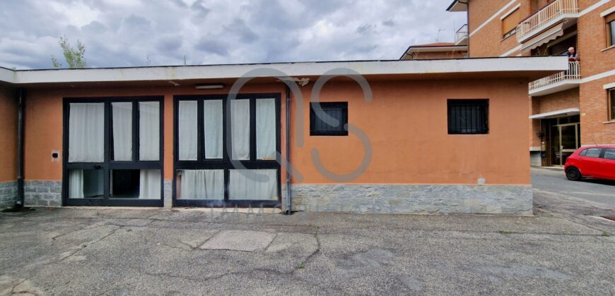 MAGAZZINO IN VENDITA
