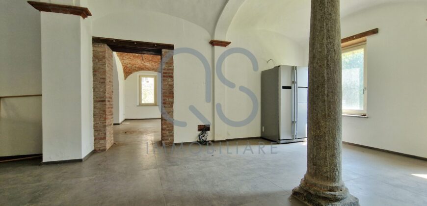 PRESTIGIOSO UFFICIO IN AFFITTO