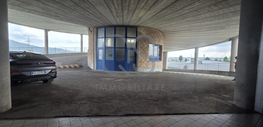 UFFICIO IN AFFITTO – COMPLESSO CEBROSA 2000