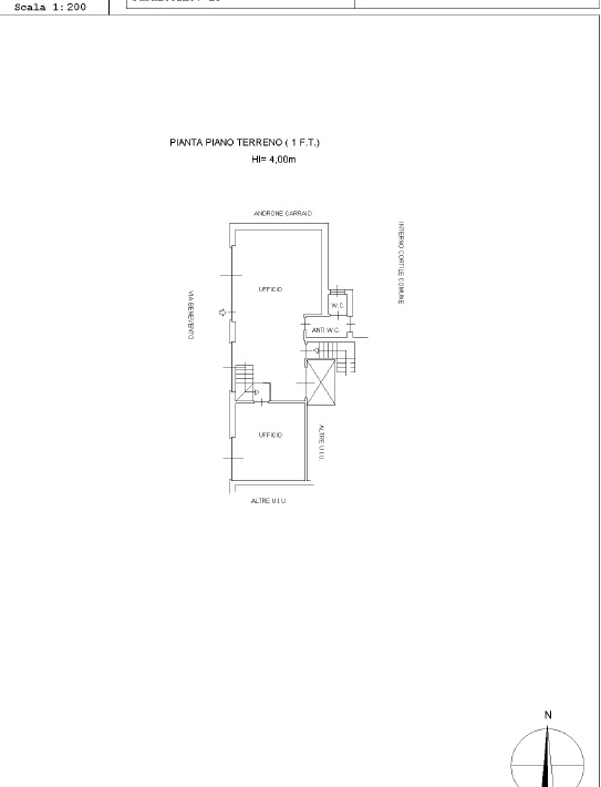 LOCALE COMMERCIALE E AMPIO MAGAZZINO IN VENDITA