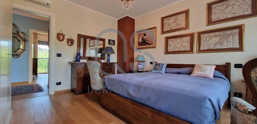 ESCLUSIVA VILLA INDIPENDENTE IN VENDITA