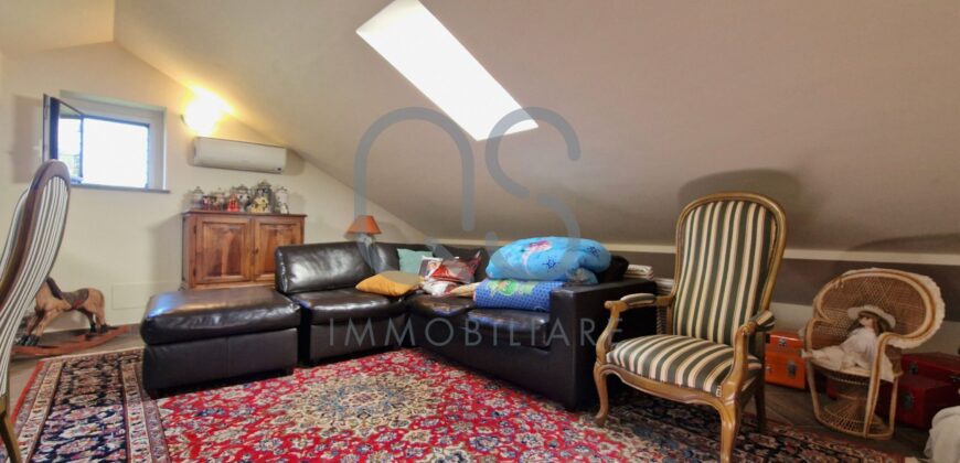 ESCLUSIVA VILLA INDIPENDENTE IN VENDITA