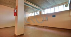 LOCALE COMMERCIALE E AMPIO MAGAZZINO IN VENDITA