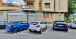 LOCALE COMMERCIALE E AMPIO MAGAZZINO IN VENDITA