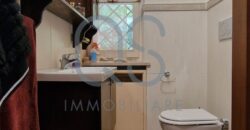 ESCLUSIVA VILLA CON PISCINA E TERRENI IN VENDITA