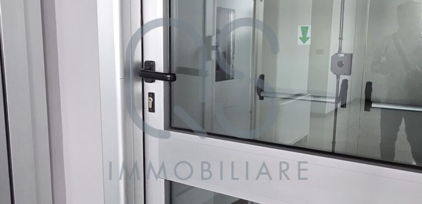 AMPIO UFFICIO IN AFFITTO – COMPLESSO CEBROSA 2000