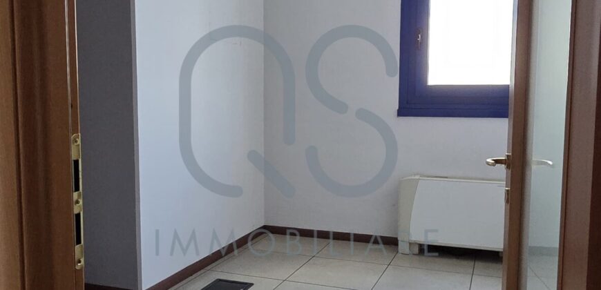 AMPIO UFFICIO IN AFFITTO – COMPLESSO CEBROSA 2000