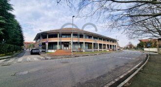 UFFICIO IN VENDITA CON TERRAZZO