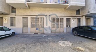 AMPIO MAGAZZINO IN VENDITA